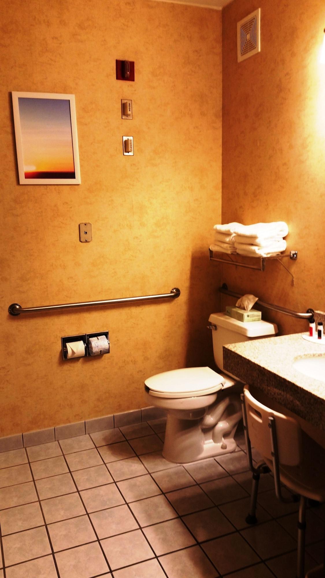 Days Inn & Suites By Wyndham Vancouver Exteriör bild