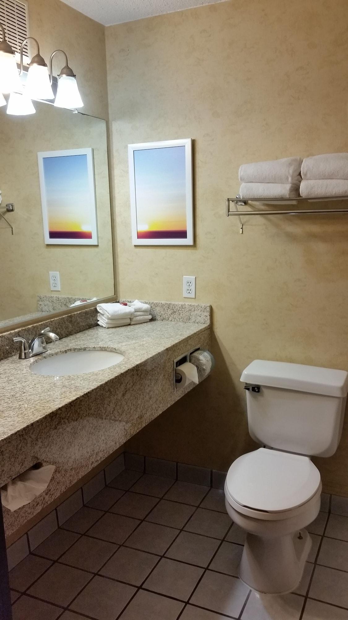 Days Inn & Suites By Wyndham Vancouver Exteriör bild